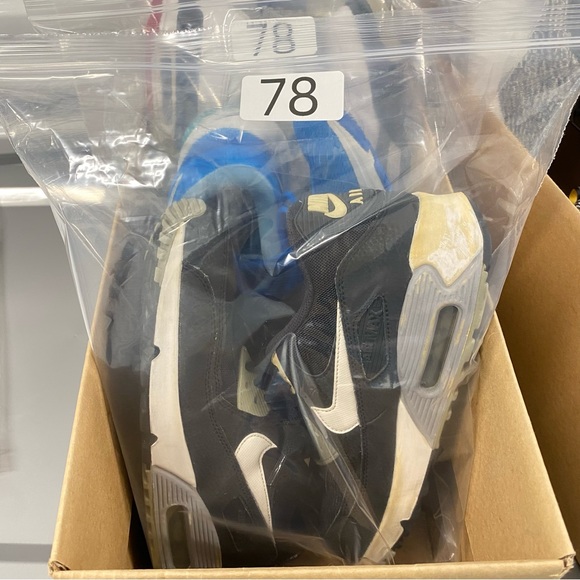 Nike Air Max 90 Essential Black/White Running Shoes 616730-012 Women's Size 8.5 - Picture 13 of 13